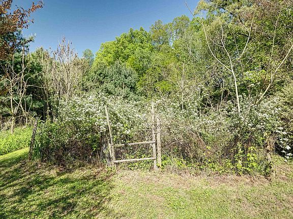 57th image of 1421 Arrington Rd