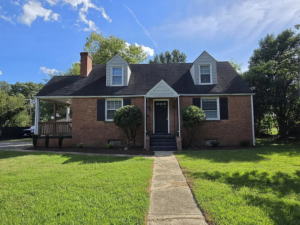 3523 Chapel Dr