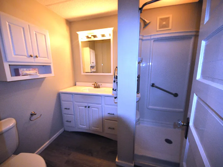 26 Johnson St #A — Photo 10