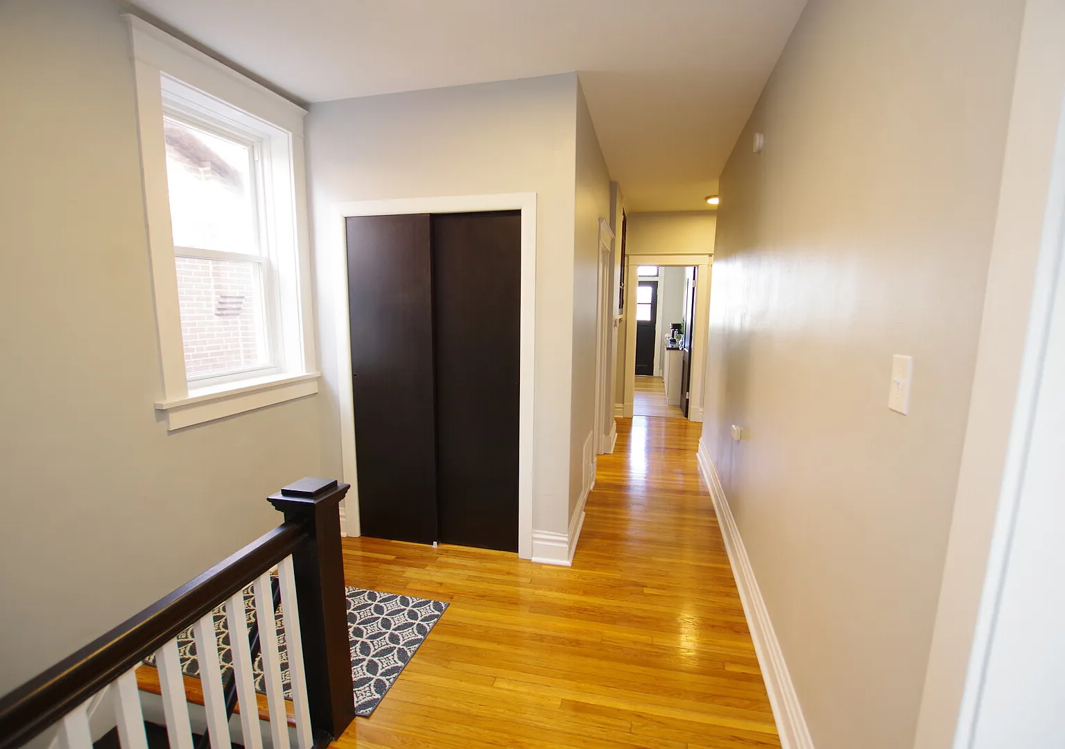 2F Furnished 2 bed 1 bath unit with all utilities & fiber internet — Photo 4