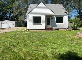 1909 S Stanley St, Peoria, IL 61605