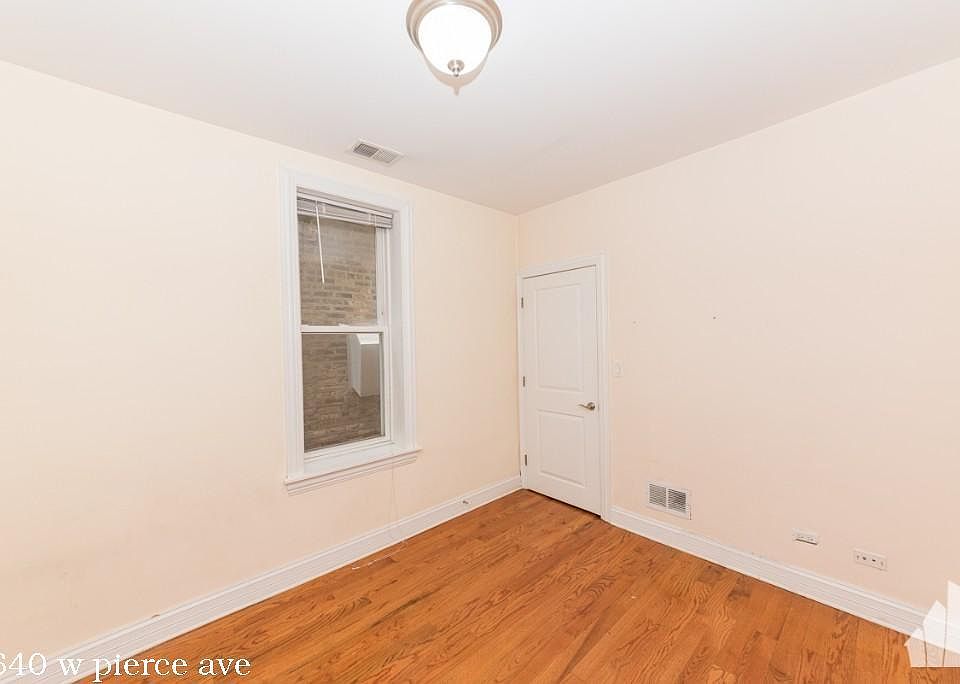 1st image of 1640 W Pierce Ave #525