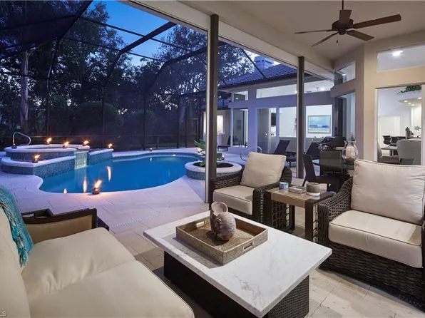 518 Wedgewood WAY, NAPLES, FL 34119