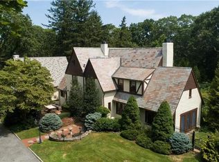 192 Cedar St, East Greenwich, RI 02818