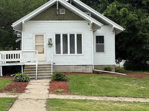 5th image of 105 N Pierce St