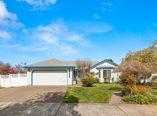 18926 S End Rd, Oregon City, OR 97045