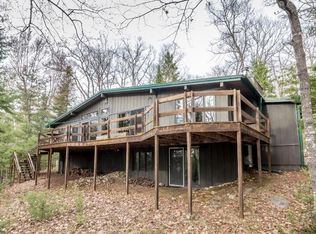 6559 E Kaubashine Rd, Hazelhurst, WI 54531