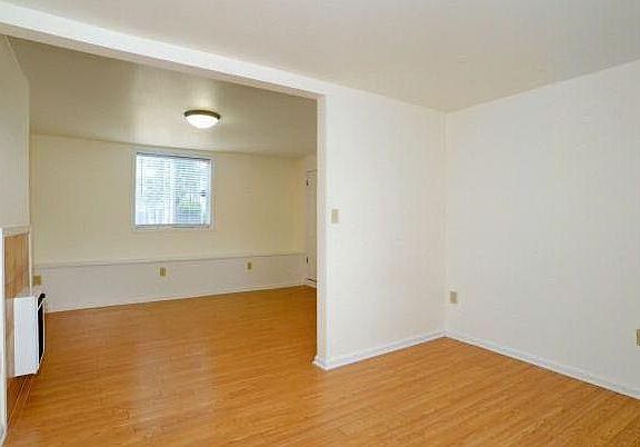 2nd image of 212 Granada Ave #A