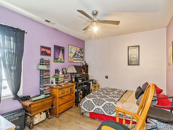 4th image of 1721 Lotus Dr