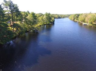 370 Harkney Hill Rd, Coventry, RI 02816