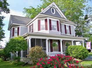 13 Church St, Windsor, VA 23487