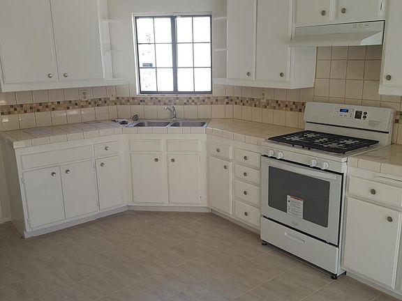 2nd image of 37610 Melton Ave