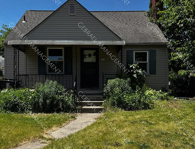 310 Chandler St — Photo 1