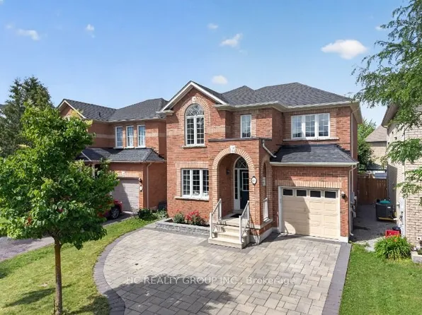 86 Beare Trl, Newmarket, ON L3X 3B3