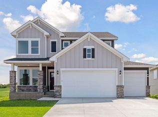 11632 Niagara Ln N, Osseo, MN 55369