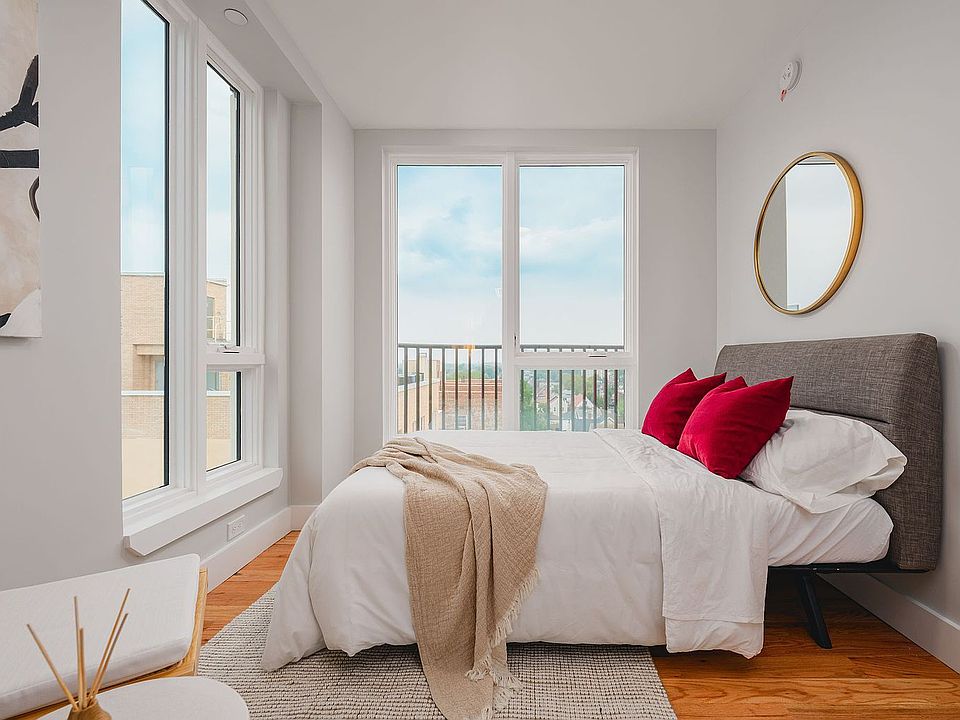 1st image of 2112 Avenue P #501