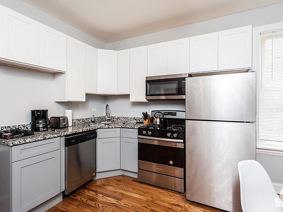3rd image of 3064 N Haussen Ct #1