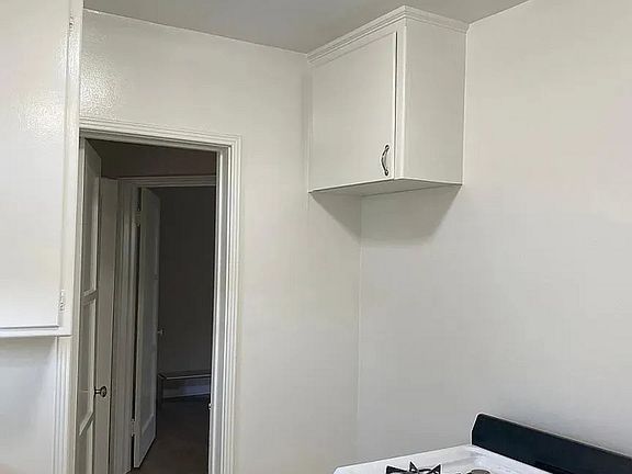 2nd image of 1420 E Wilson Ave APT A