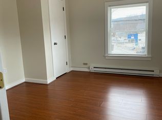 1 W Main St #B, Hillsborough, NH 03244