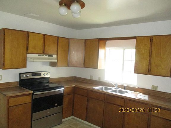 3rd image of 12887 1st St