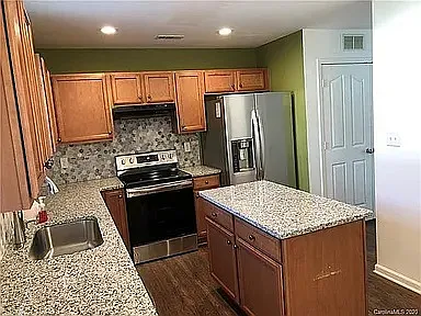 1203 Chaser Ridge Ct — Photo 3