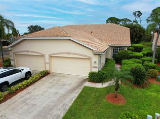 2203 Carnaby Ct, Lehigh Acres, FL 33973