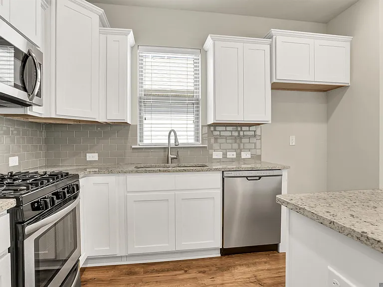 7642 W Pelican Lakes Ave — Photo 8