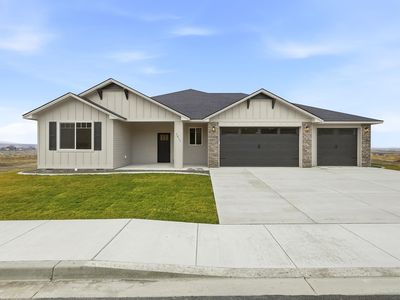 1017 Thebes St, West Richland, WA, 99353
