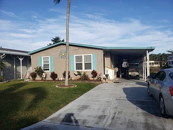 2nd image of 606 Waveside Dr