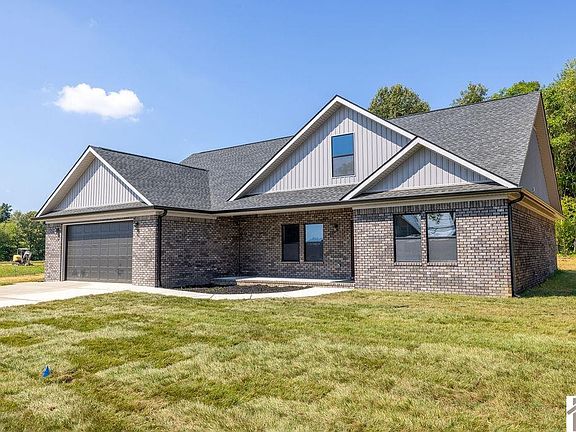 2nd image of 39 Ellie Ct