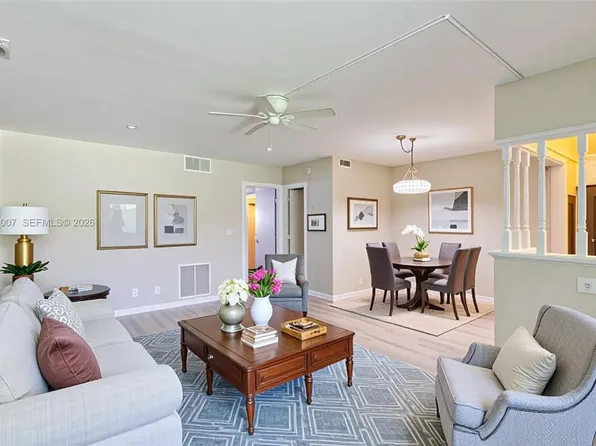 804 SE 7th St APT 107, Deerfield Beach, FL 33441