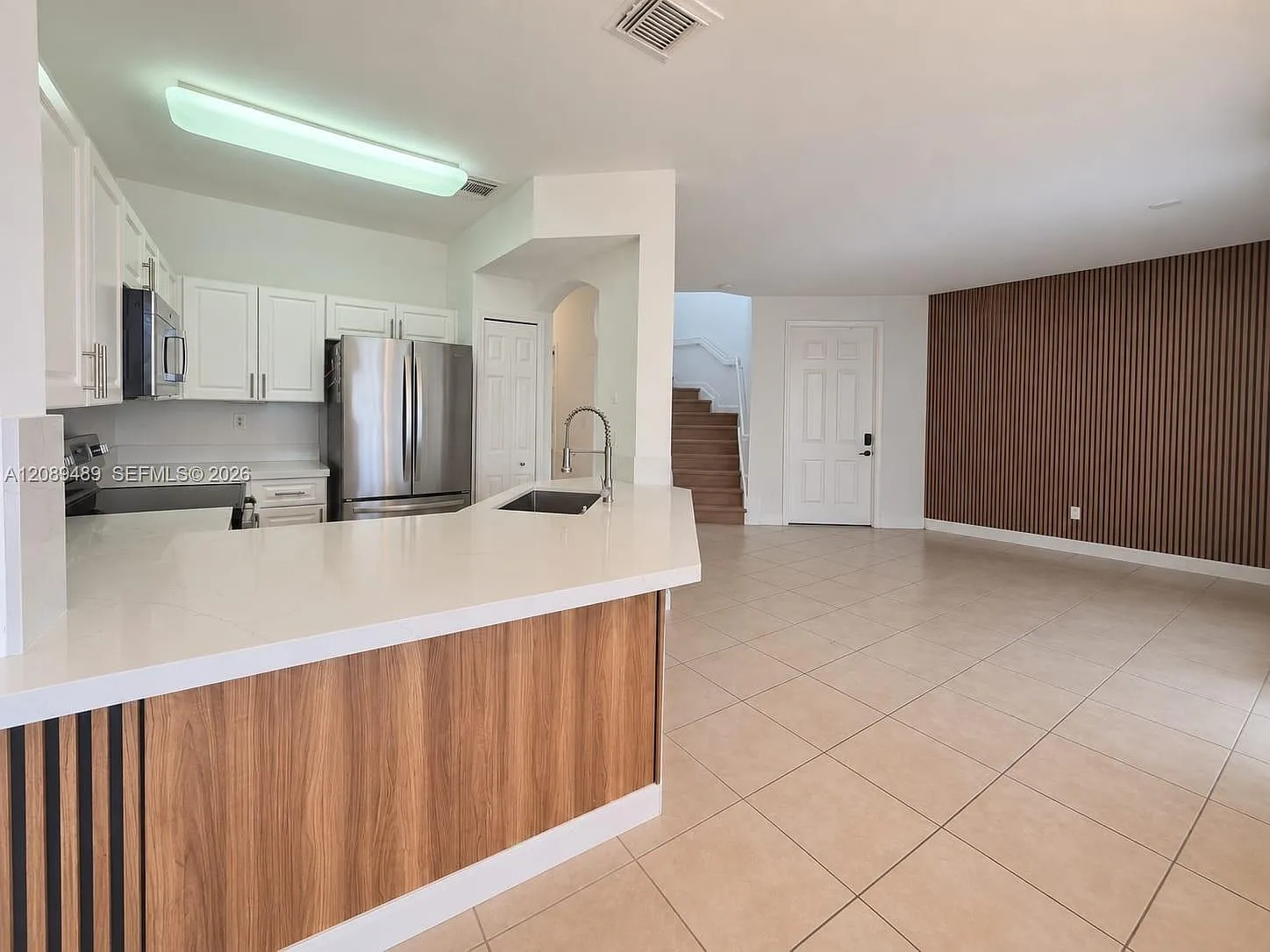 Doral Isles North Sec Two — Photo 4