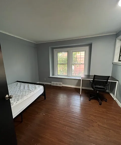 1112 E Colvin St #1 — Photo 19
