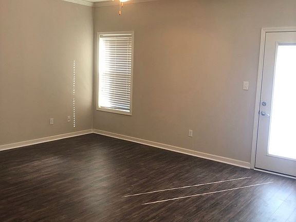 3rd image of 2758 Fitzgerald Industrial Dr APT C3