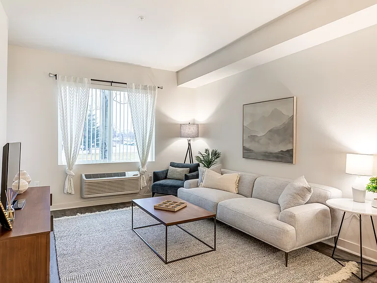 Corso Apartment Homes — Photo 6