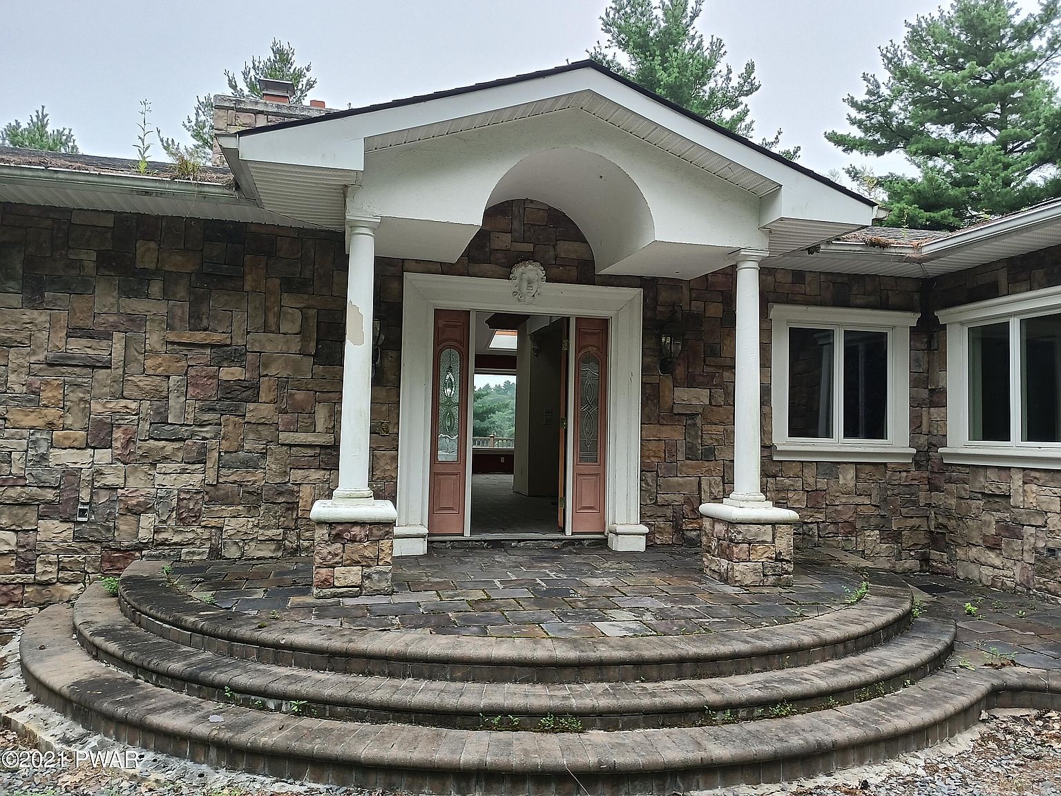 827 Twin Lakes Rd, Shohola, PA 18458 Zillow
