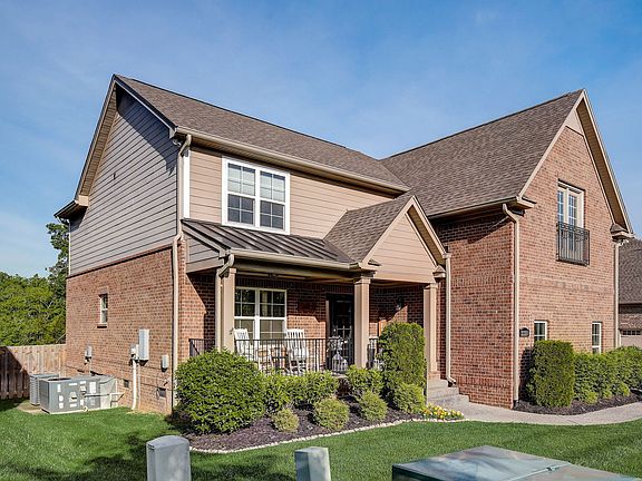 4th image of 2228 Kirkwall Dr