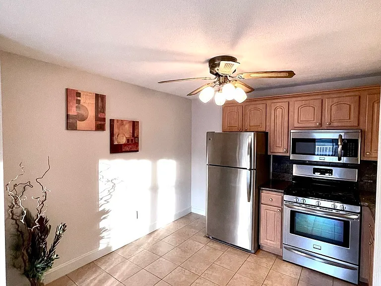 8 Kenmar Dr #58 — Photo 3