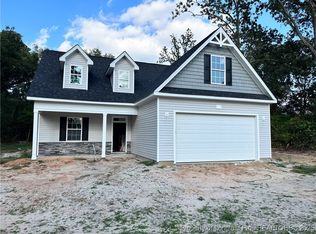 2 Collier Rd, Wade, NC 28395