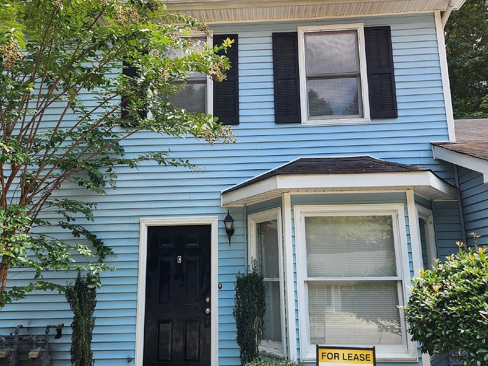 1st image of 1220 Oakplace Dr #C