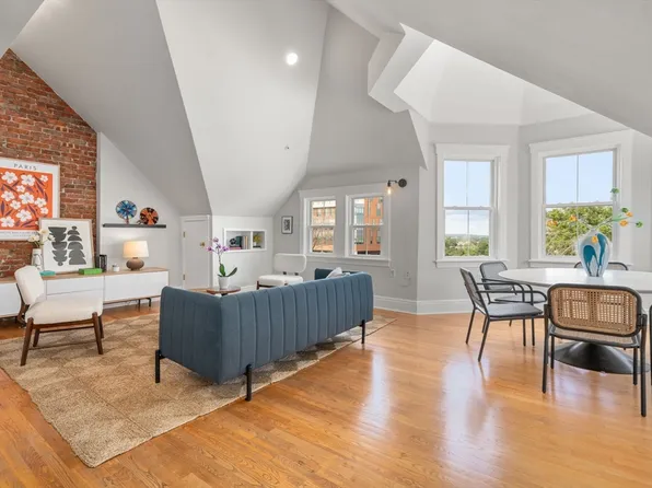 40 Highland Ave APT 7, Somerville, MA 02143