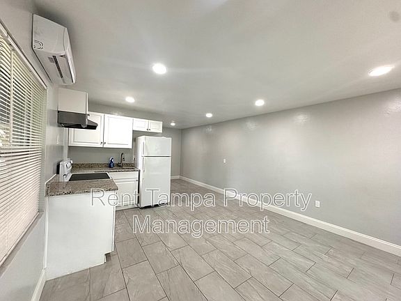 5th image of 610-612 17th Ave S #610