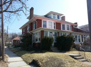 1025 N 19th St, Allentown, PA 18104