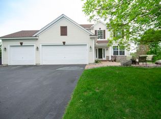 7201 Red Pine Rd, Cottage Grove, MN 55016