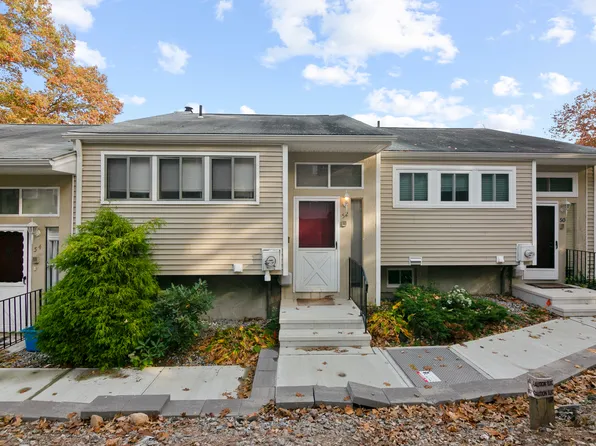 52 Shepard Avenue #52, Hamden, CT 06514