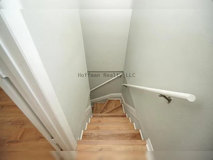 916 E 25th Ave — Photo 29