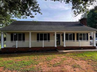 106 Evergreen St, Boiling Springs, SC 29316