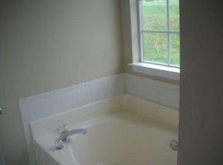 1210 Nunnally Dr, Monroe, GA
