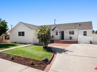 7045 Varna Ave, North Hollywood, CA 91605