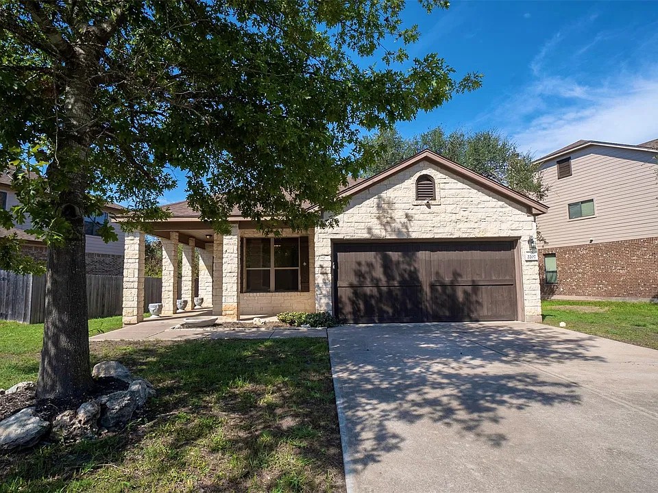 2207 Old Sterling Rd